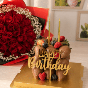 Strawberry Cake & Rose Bouquet